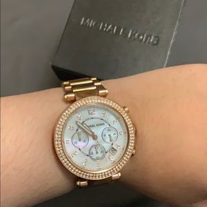Michael Kors Parker Rose Gold Pearl Face